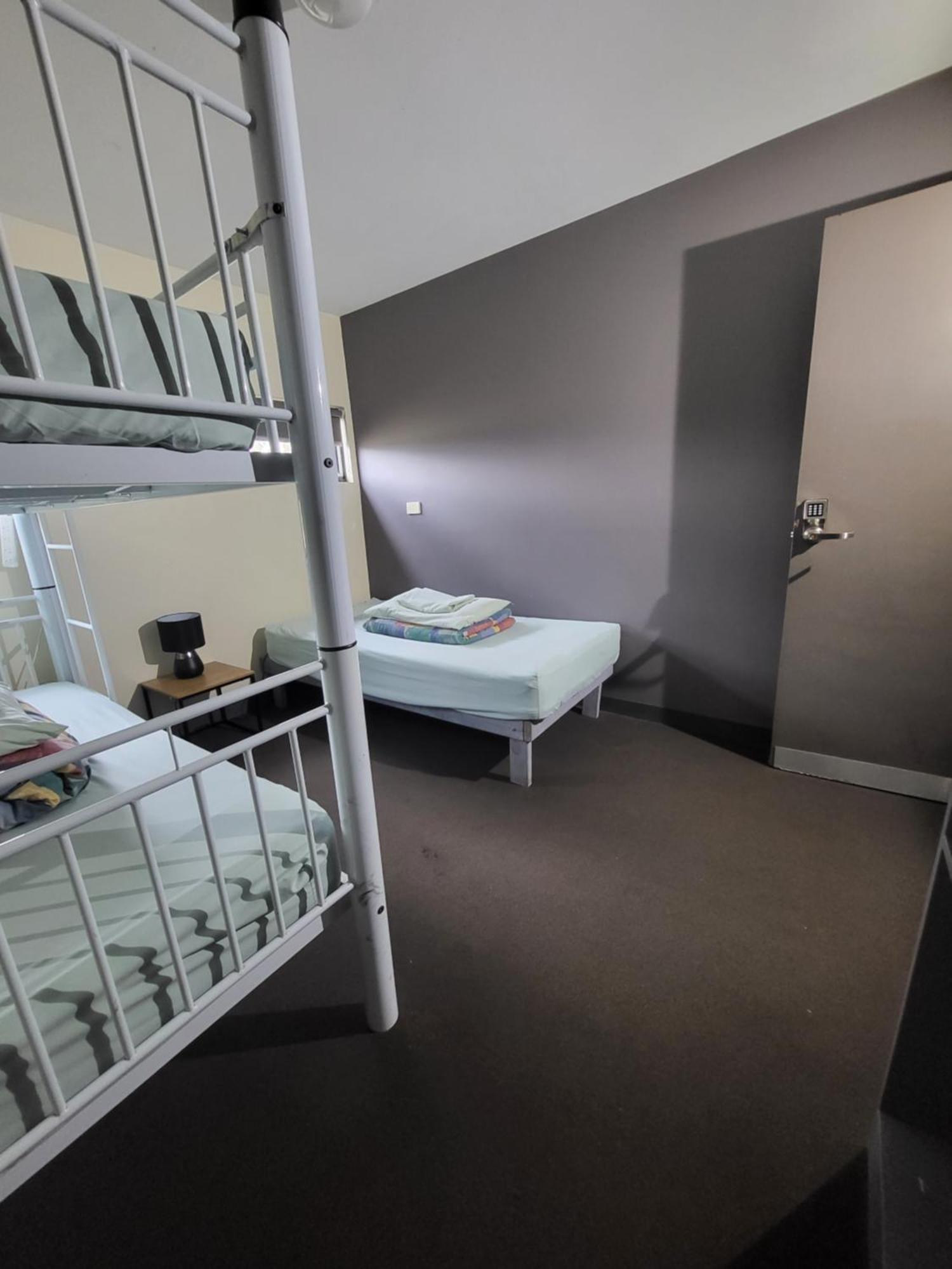 Swansea Backpacker Lodge Bilik gambar